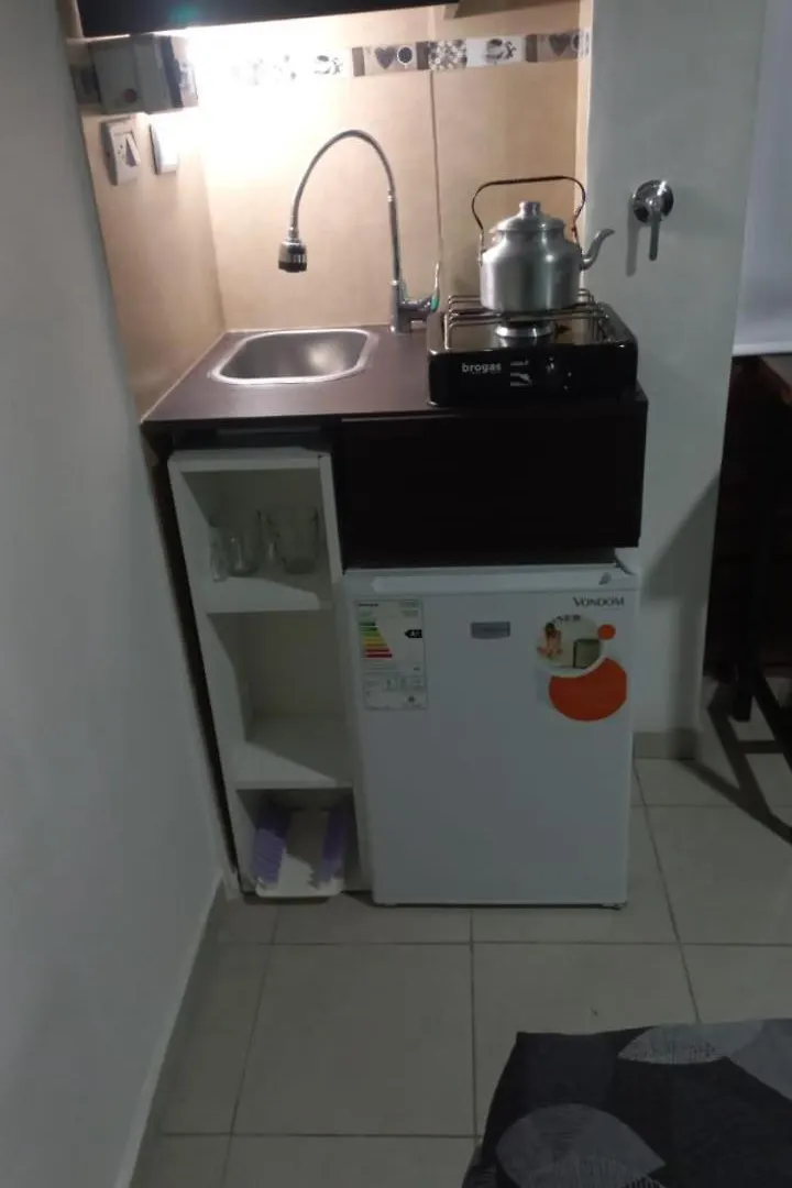 Apartamentos Willy - En Zona Residencial Con Estacionamiento Mendoza Argentina