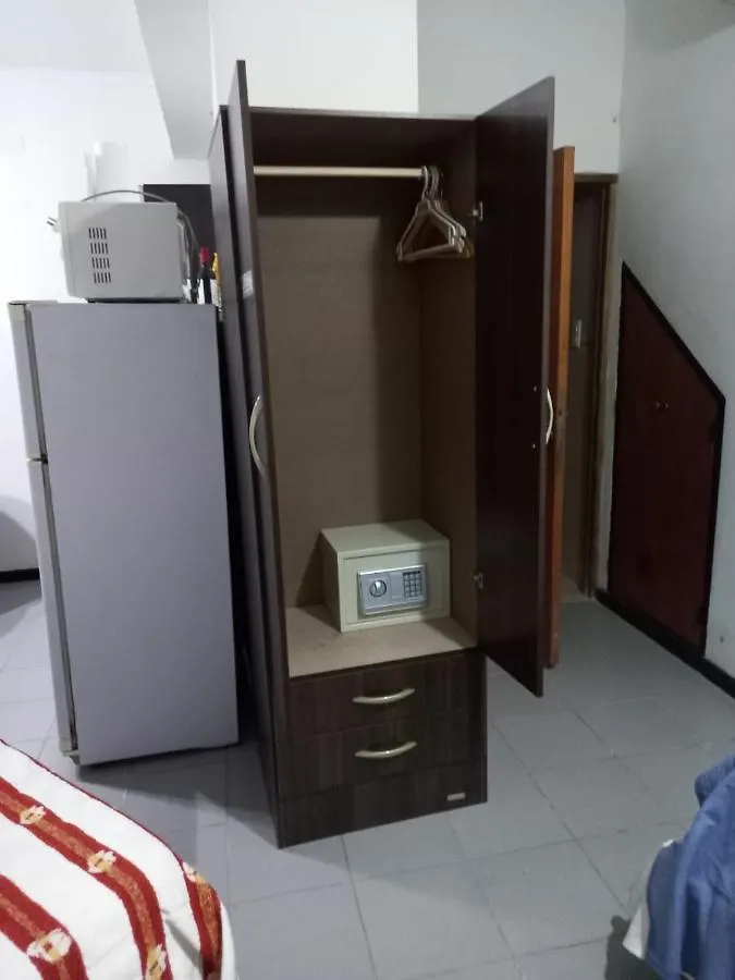 Apartamentos Willy - En Zona Residencial Con Estacionamiento Mendoza 0*,